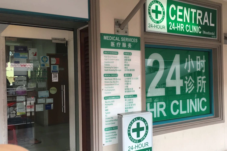 24-HR Clinic Group outlet at 768 Woodlands Ave 6.