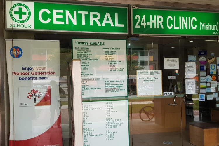 24-HR Clinic Group outlet at 701A Yishun Ave 5.